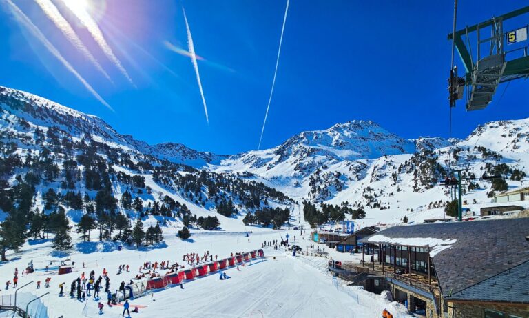 Andora, sezon Snow Festival 2025/2026, zdjęcie z wyjazdu Akademii Podróży